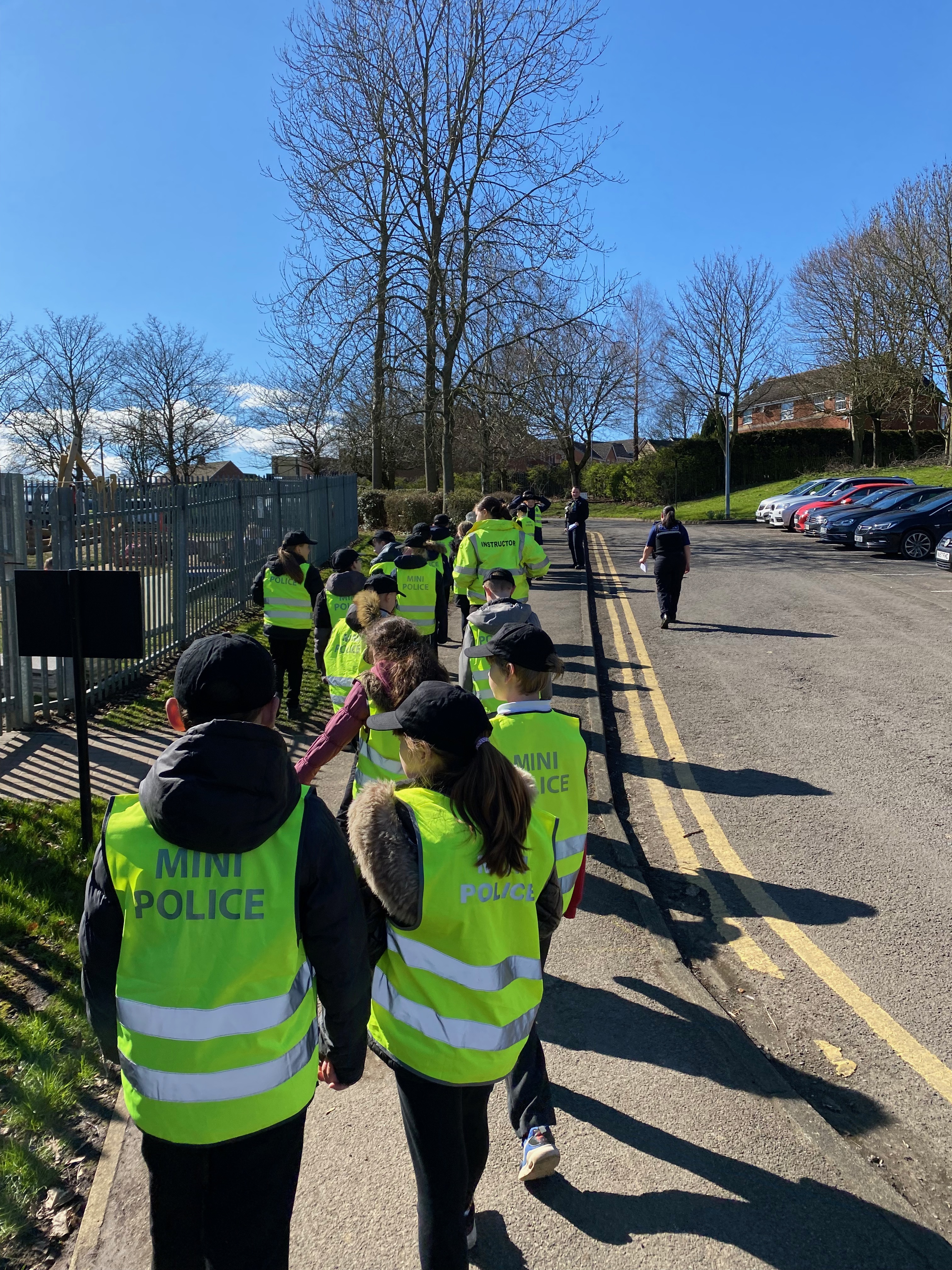 Leaflet drop Hartside Mini Police